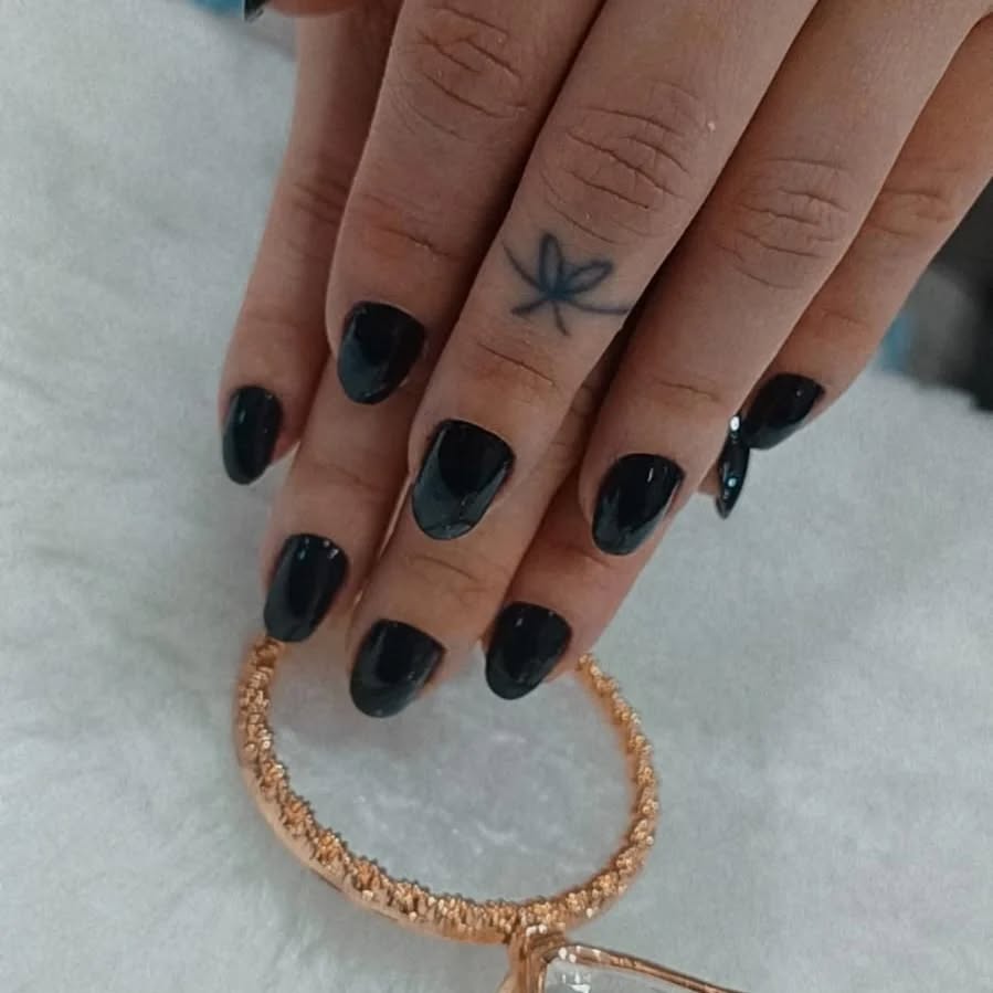 Manicure na Mooca | Unhas Perfeitas no Beauty C Studio Manicure na Mooca | Unhas Perfeitas no Beauty C Studio