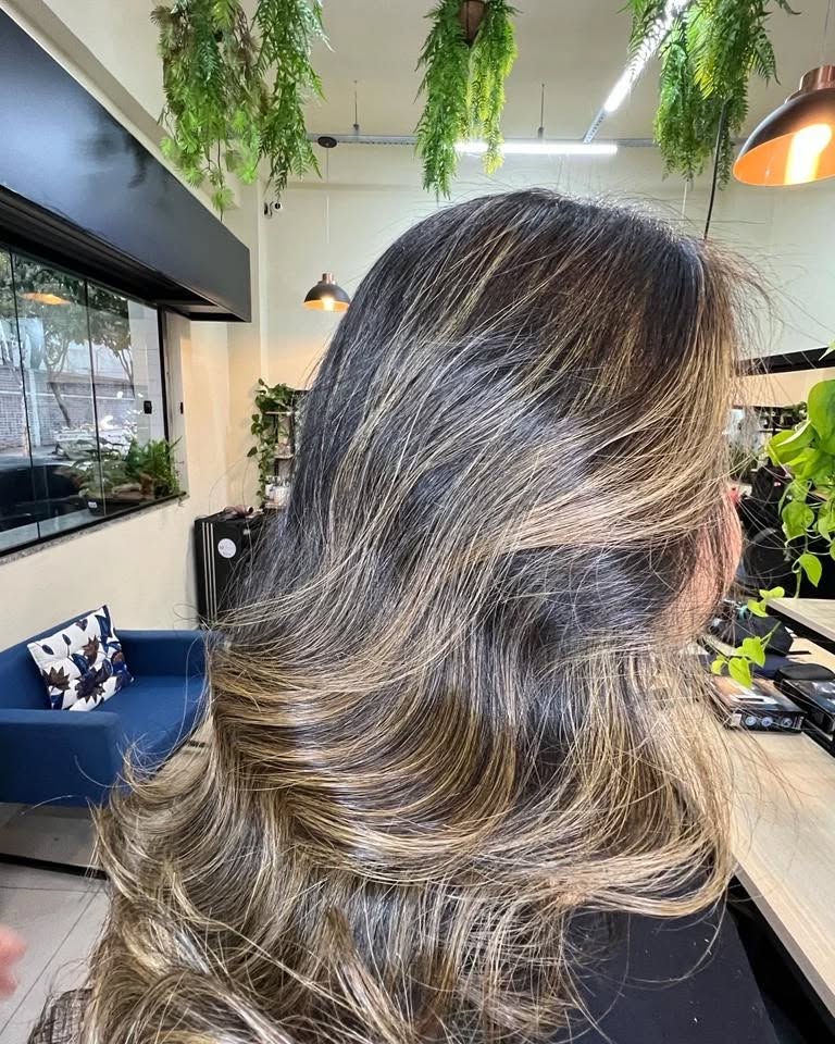 Hidratação Capilar na Mooca | Brilho e Força no Beauty C Studio Hidratação Capilar na Mooca | Brilho e Força no Beauty C Studio
