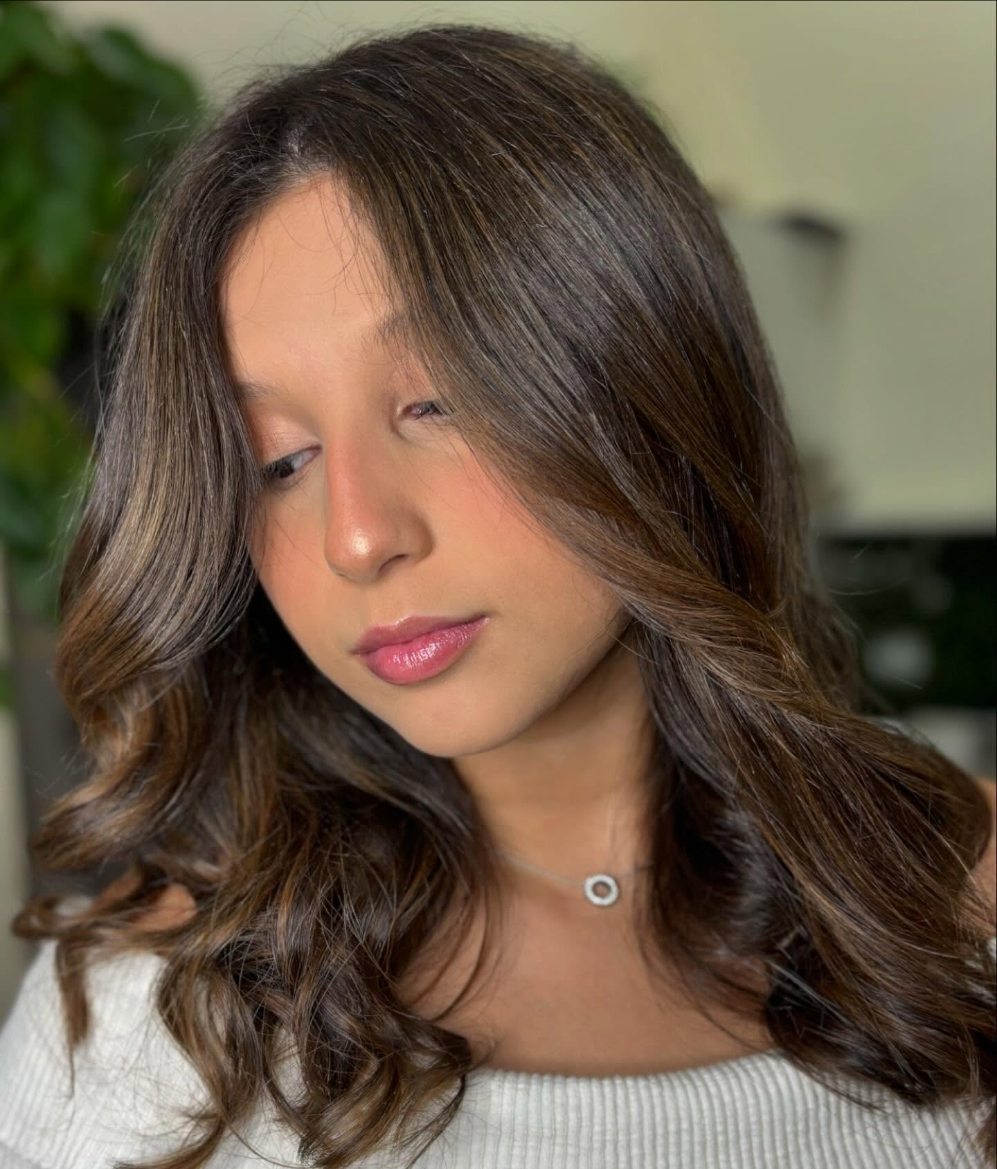 Melhor Cabeleireiro na Mooca | Corte, Mechas e Escova Melhor Cabeleireiro na Mooca | Corte, Mechas e Escova